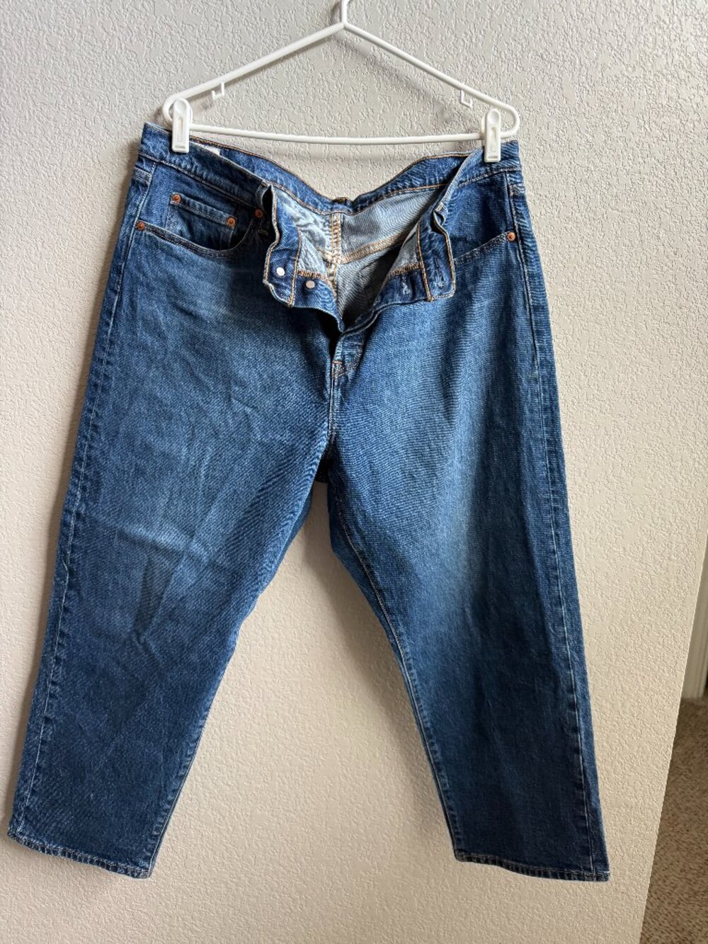 Levis 501 - Picture 1 of 2